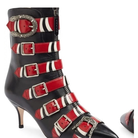 Gucci
65MM SUSAN ANKLE BOOT size 5 - Picture 2 of 6